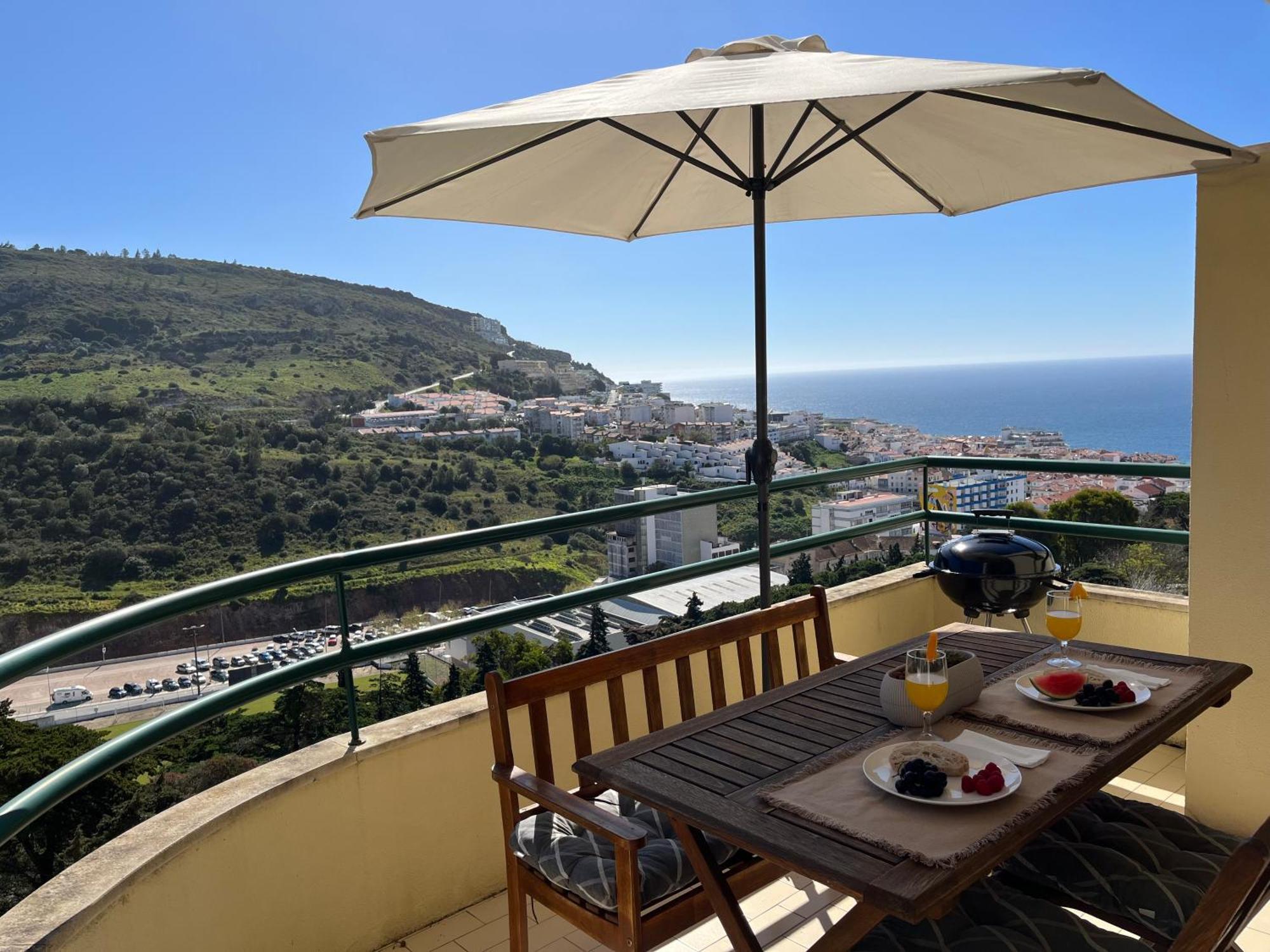 Casa Do Mar - Sea View - Wifi - Barbecue Apartment Sesimbra Luaran gambar